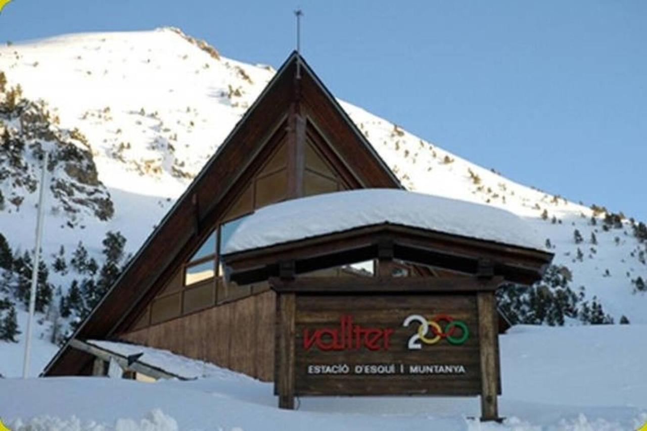 Allotjaments Paratge Fabas Mollo Exterior photo